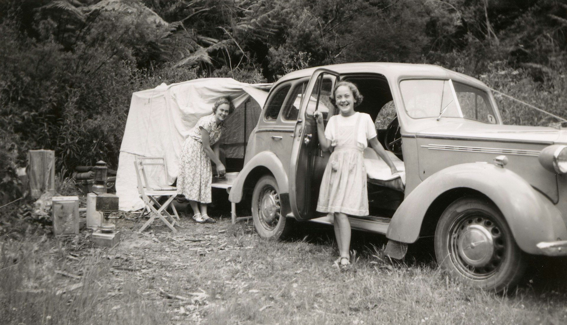 Rediscovering Vintage Film Photography: The Return of Analog Magic in a Digital World